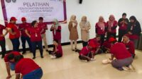 FOTO 5 Kemenpar Standar Keselamatan Wisata Bahari
